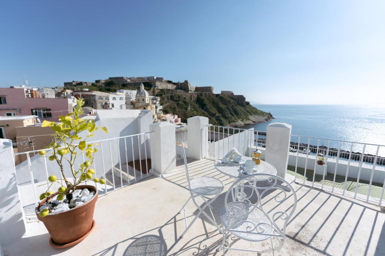 Torretta Corricella- Torretta Apartamento Procida Exterior foto